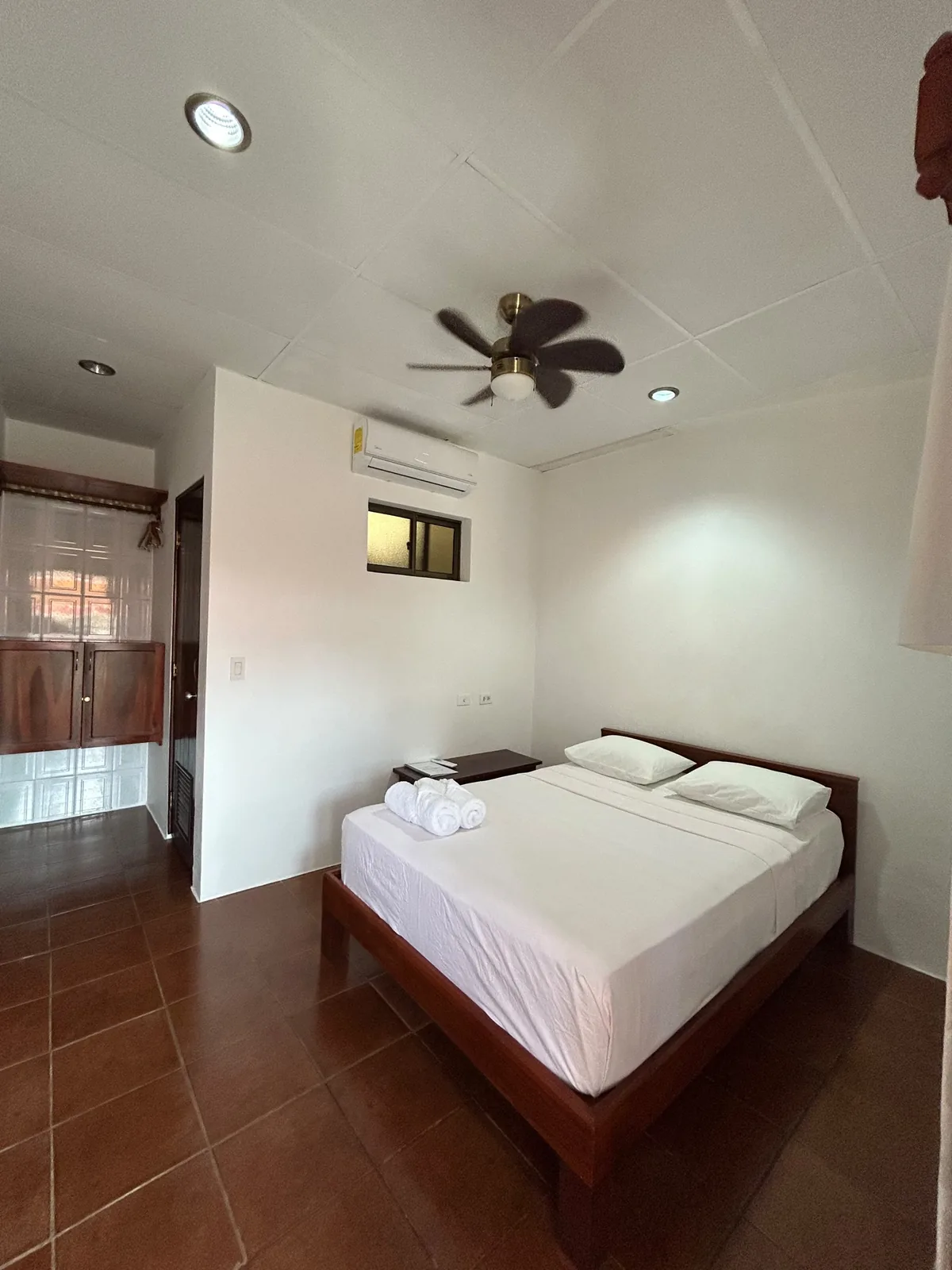 Double Standard Room - Air Conditioning + Shared Balcony